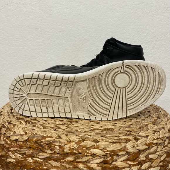 Jordan 1 cyber Monday black white - Picture 6 of 9